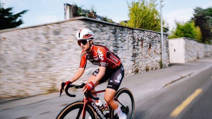 Romina Hinojosa abre etapa contrarreloj y recorre 21 km en 31 minutos en el Tour de Francia Femenil