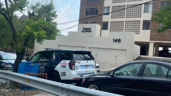 Se incendia complejo de condominios en San Pedro