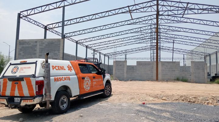 Muere hombre al caer de construcción en Apodaca; hay uno más lesionado