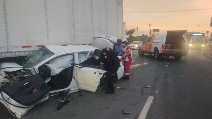 Choque múltiple deja 3 personas lesionadas en la carretera a Laredo