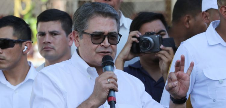 Cierran caso del expresidente de Honduras acusado de narcotráfico tras indulto de EU