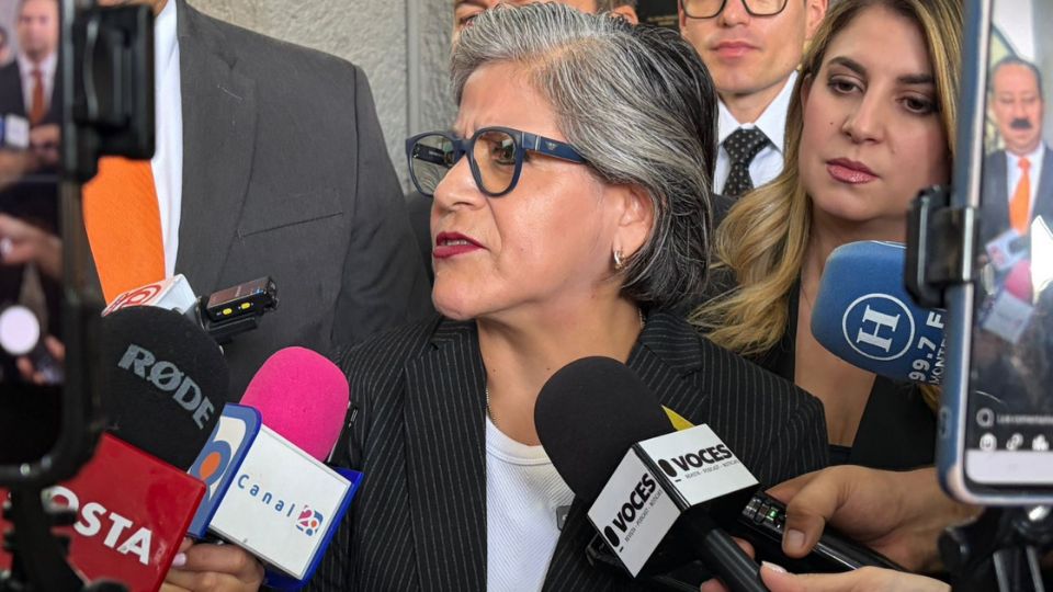 Sandra Pámanes reprochó MC ni siquiera está representado en la Mesa Directiva, compuesta por integrantes del PRD, Morena, PAN y la bancada independiente.