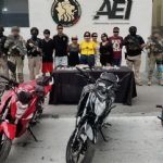 Detienen a 3 hombres y 4 mujeres en seis cateos por narcomenudeo en Apodaca
