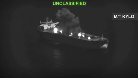 Irán responde a EU y ataca embarcaciones en el estrecho de Ormuz con misiles balísticos